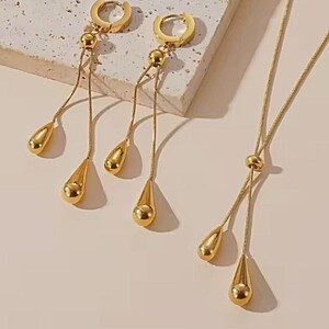 SET COLIER SI CERCEI AURII-DESIGN PICATURA ELEGANTA